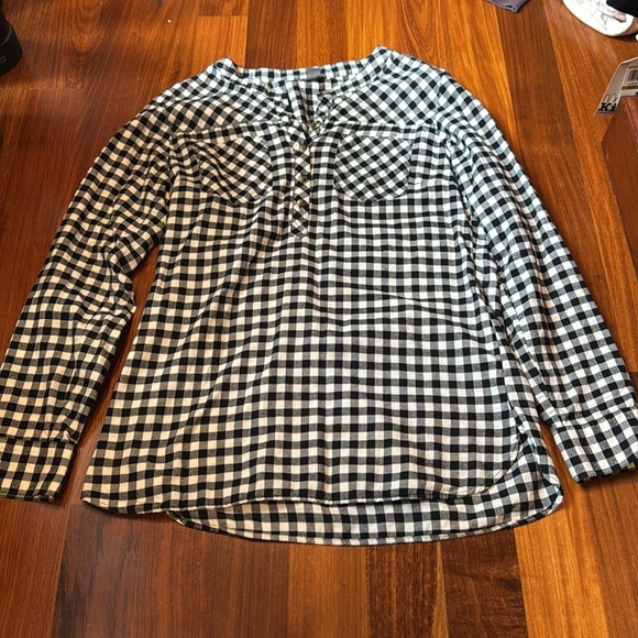 Eddie Bauer Tops - Eddie Bauer Womens Flannel Popover Top Sz Small Black White Checkered Cotton